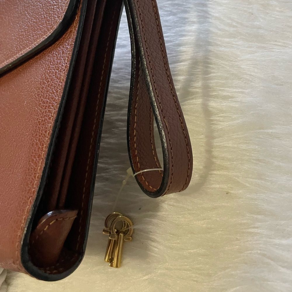 💝Ferragamo💝Clutch💝 - Picture 6 of 14